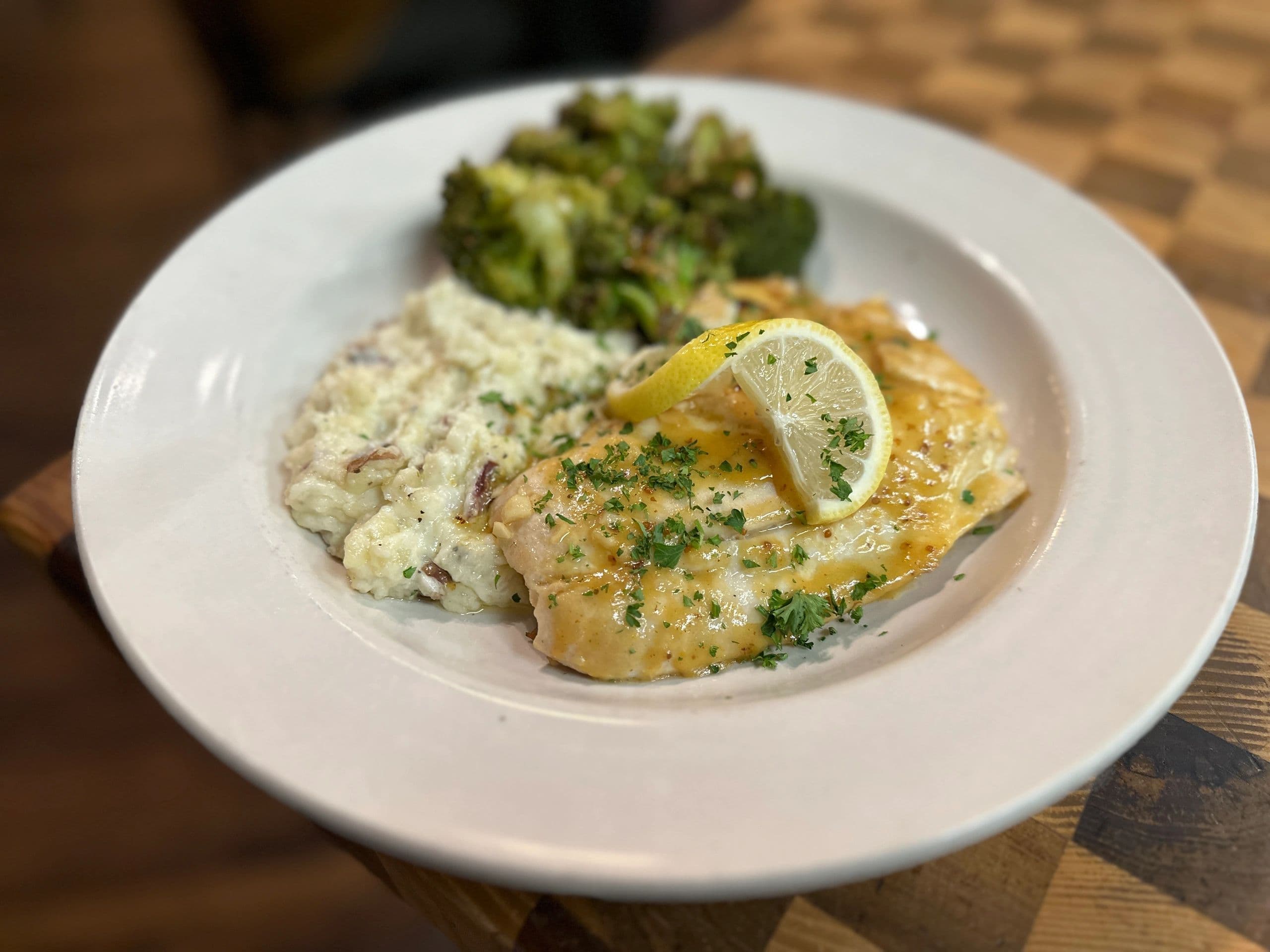Currents Steaks & Seafood